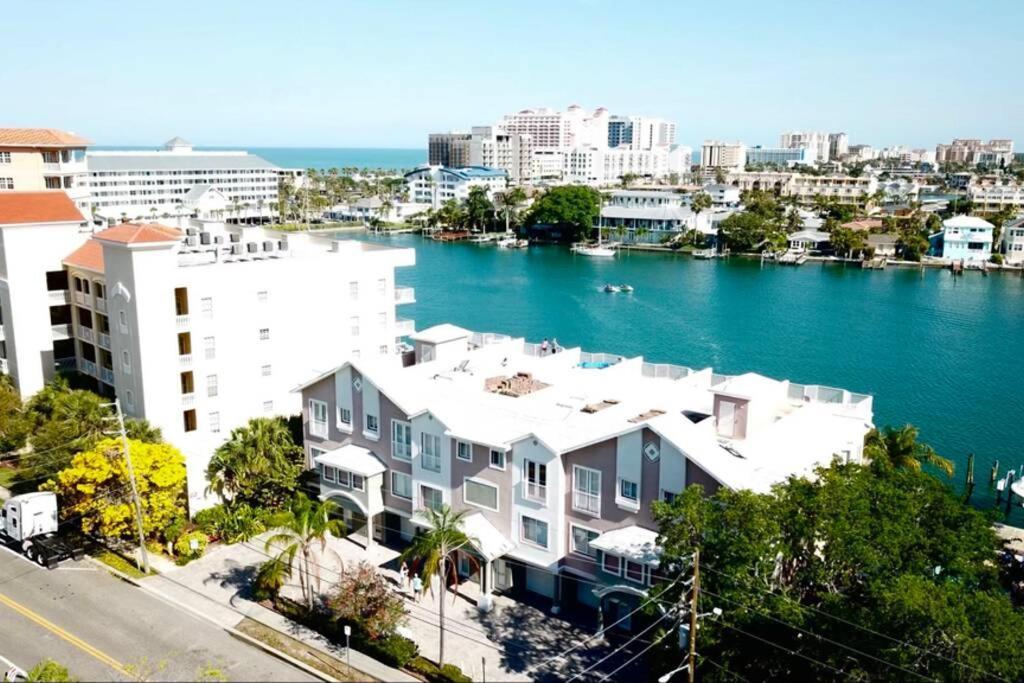 Luxury And Spacious Waterside Getaway Clearwater Beach Exterior foto
